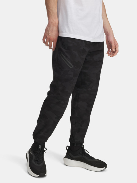 Under Armour Мъжки спортни долнища Under Armour UA Unstoppable Woven Jogger-BLK