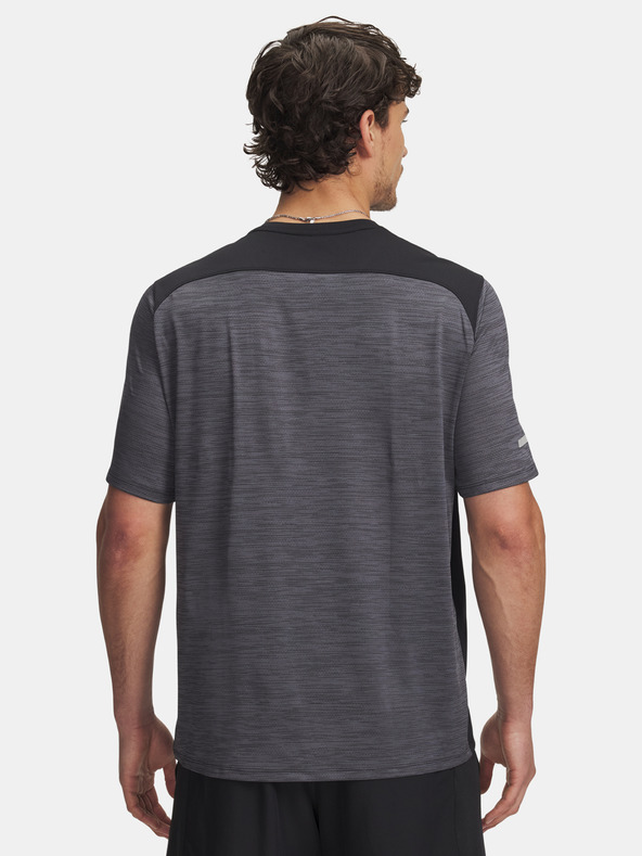 Under Armour Мъжка тениска Under Armour UA Tech Utility SS-BLK