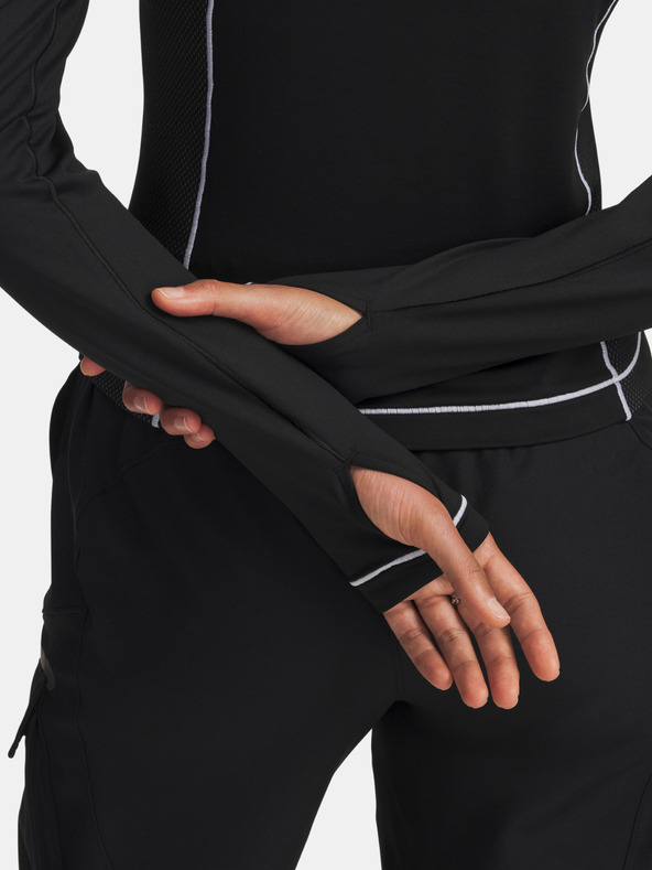 Under Armour Дамска тениска Under Armour UA ColdGear Textured 1/2 Zip-BLK