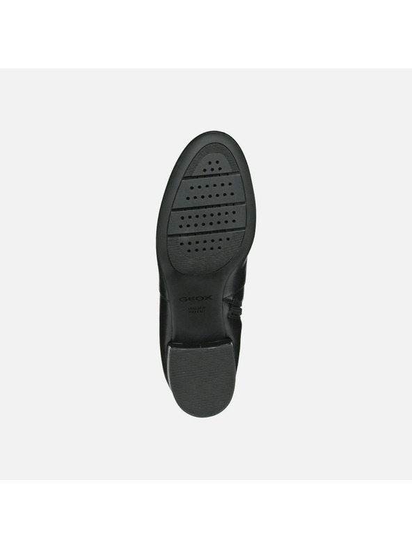 Geox Черни дамски обувки за глезена Geox Eleana