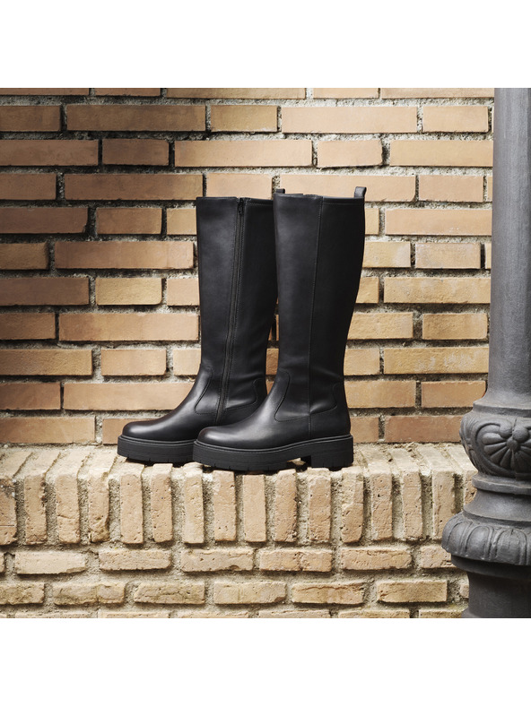 Geox Черни дамски ботуши Geox Spherica Ec7