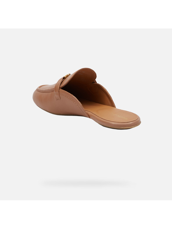 Geox Кафяви дамски мокасини Geox Palmaria