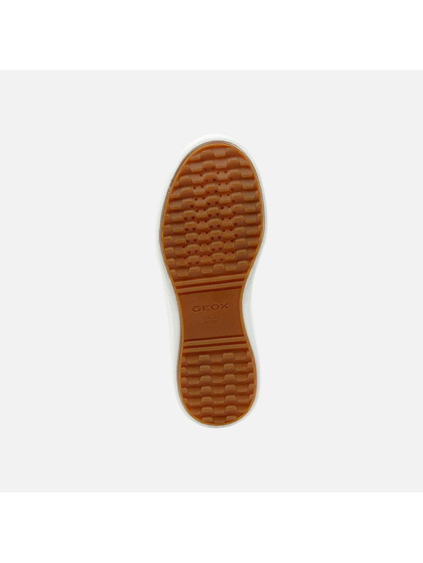 Geox Бели дамски маратонки Geox Dalyla