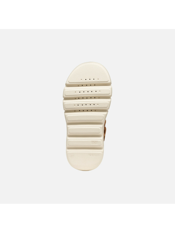 Geox Светло кафява момичешка членкова обувка Geox Willaboom