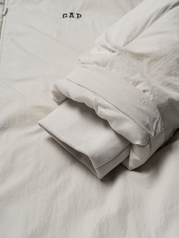 GAP Водоустойчиво зимно яке с качулка GAP