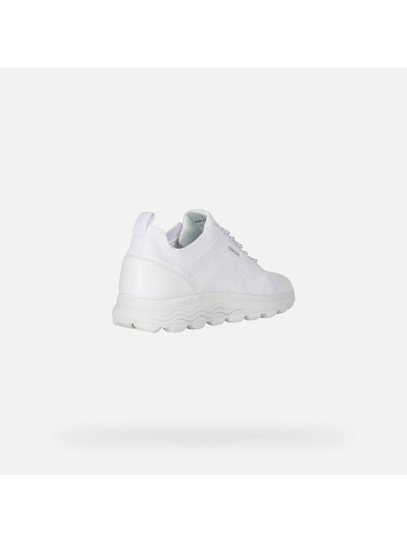 Geox Бели дамски маратонки Geox Spherica