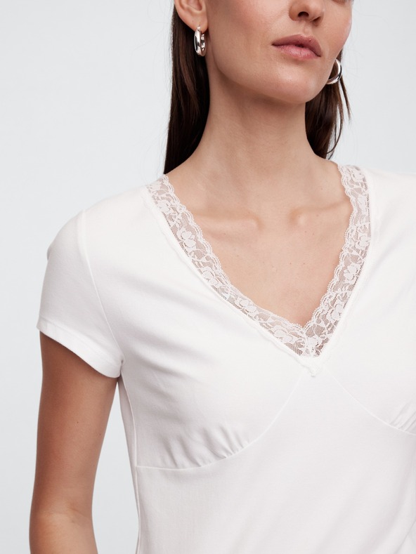 GAP Тениска с дантела GAP