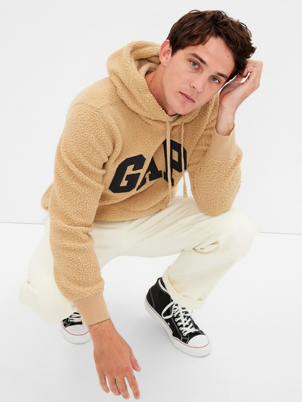 GAP Суитшърт шерпа с лого GAP