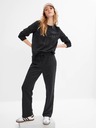 GAP Спортни панталони straight с лого GAP