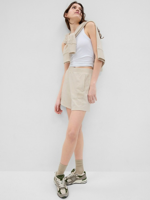 GAP Спортни шорти GAP