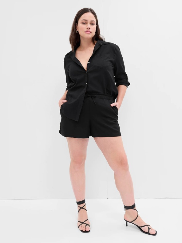 GAP Ленени къси панталони GAP