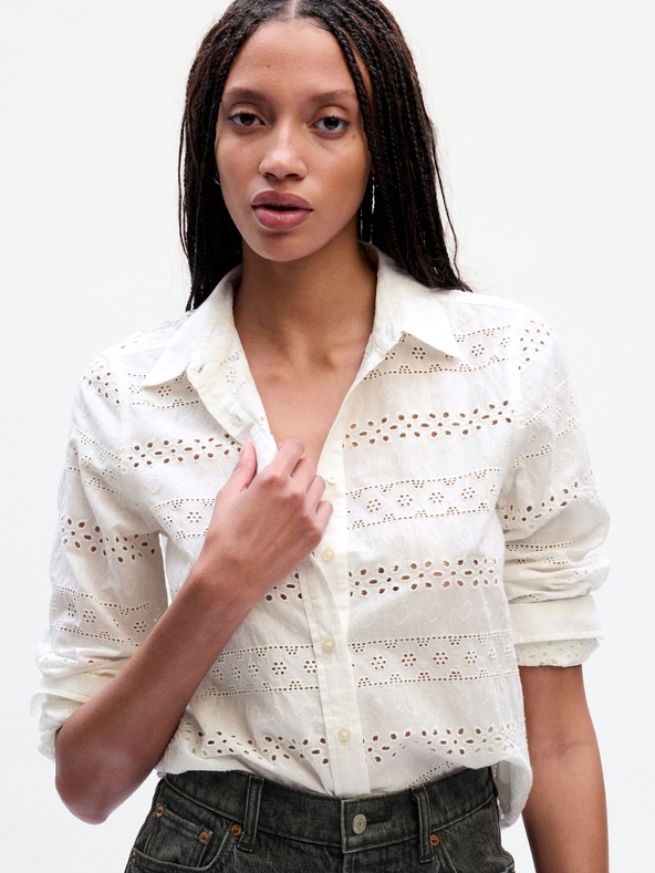 GAP Дантелена риза crop GAP