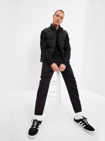 GAP Стеганна жилетка с цип GAP