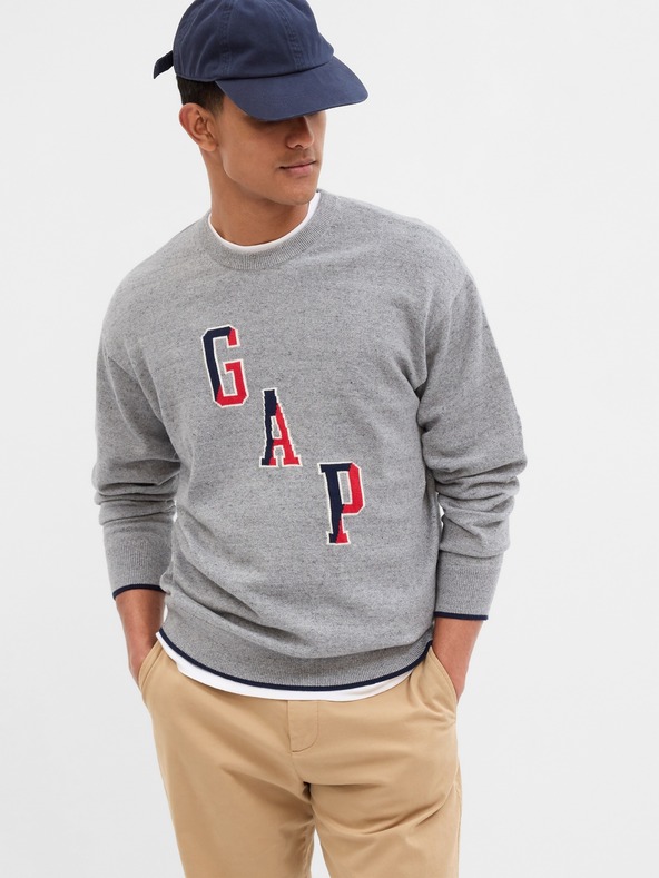 GAP Пуловер с логото на GAP