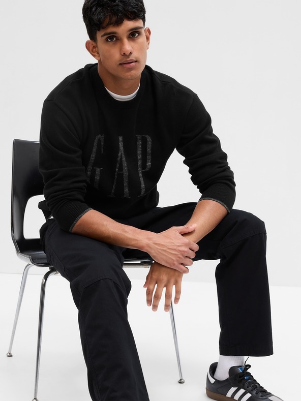 GAP Пуловер с логото на GAP