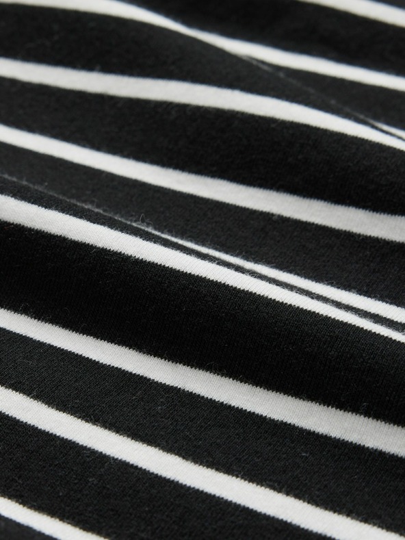 GAP Тениска с дълъг ръкав GAP