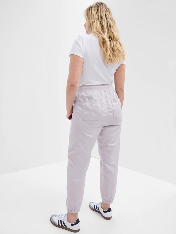 GAP Панталони с еластична талия GAP