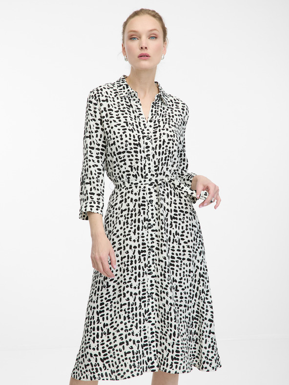 Orsay Кремови дамски ризови рокли до коляното ORSAY