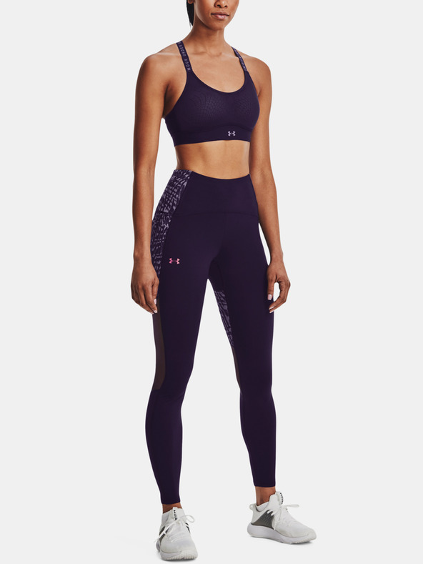 Under Armour T-shirt