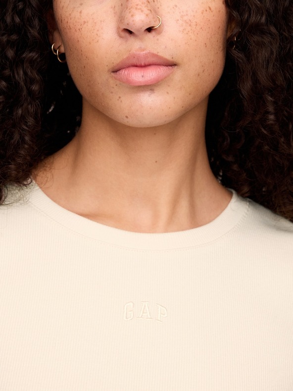 GAP Тениска с логото на GAP