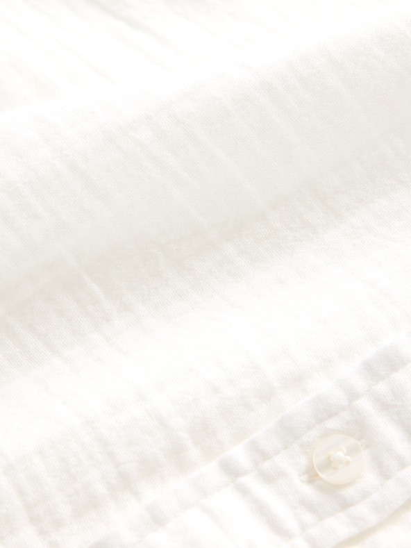 GAP Муселинова риза с големи размери GAP