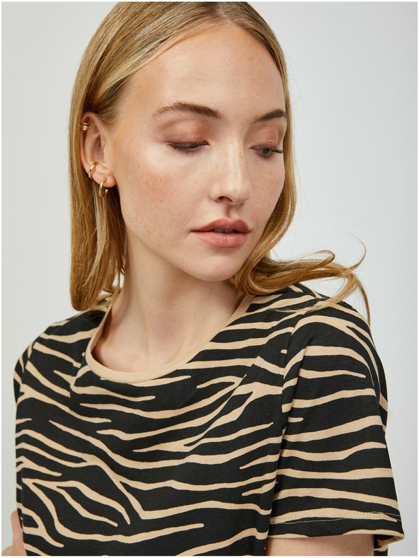 Orsay Бежово-черна тениска с животински принт ORSAY