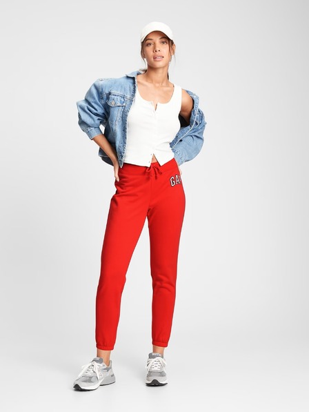 GAP Спортни панталони GAP