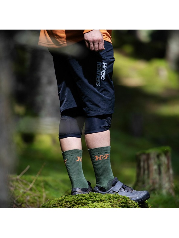 Horsefeathers Къси панталони за велосипед Stoker - черни HORSEFEATHERS