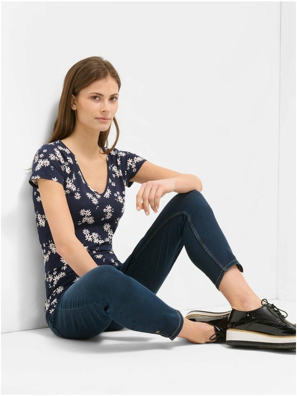 Orsay Тъмносиня флорална тениска ORSAY