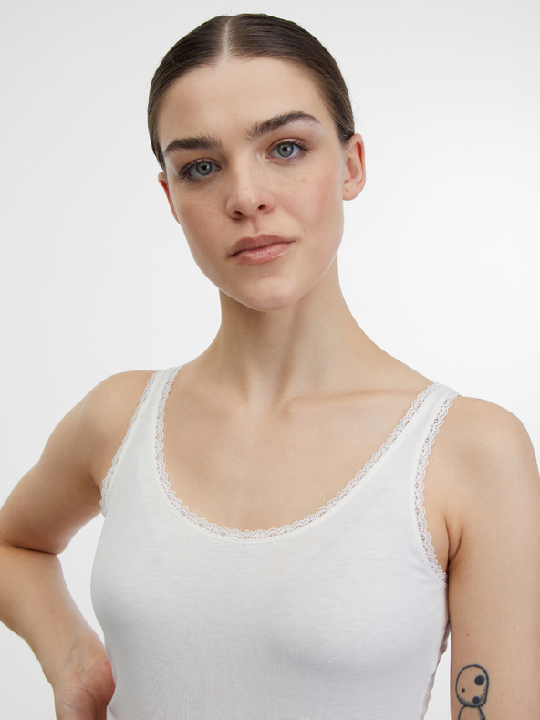 Orsay Бял дамски топ ORSAY