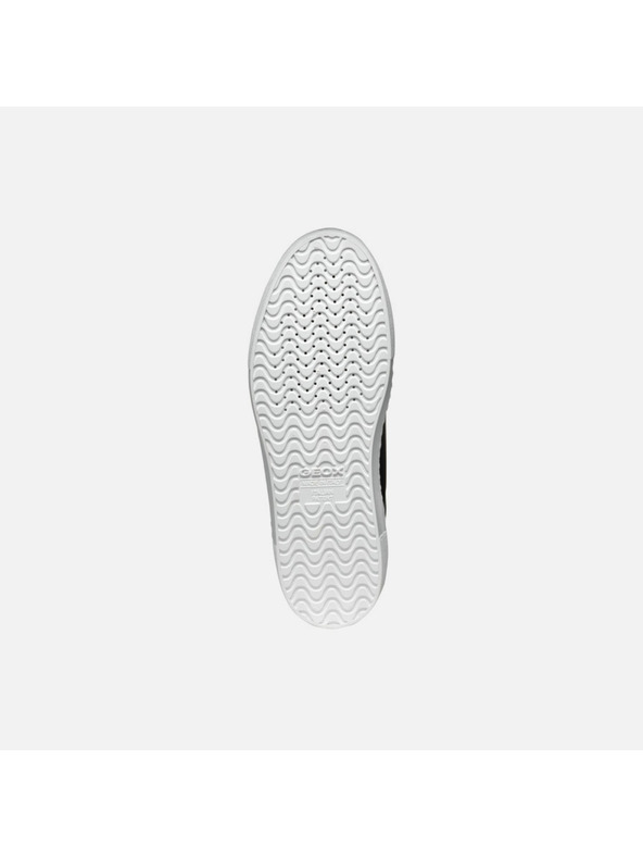 Geox Черни дамски маратонки Geox Claudin