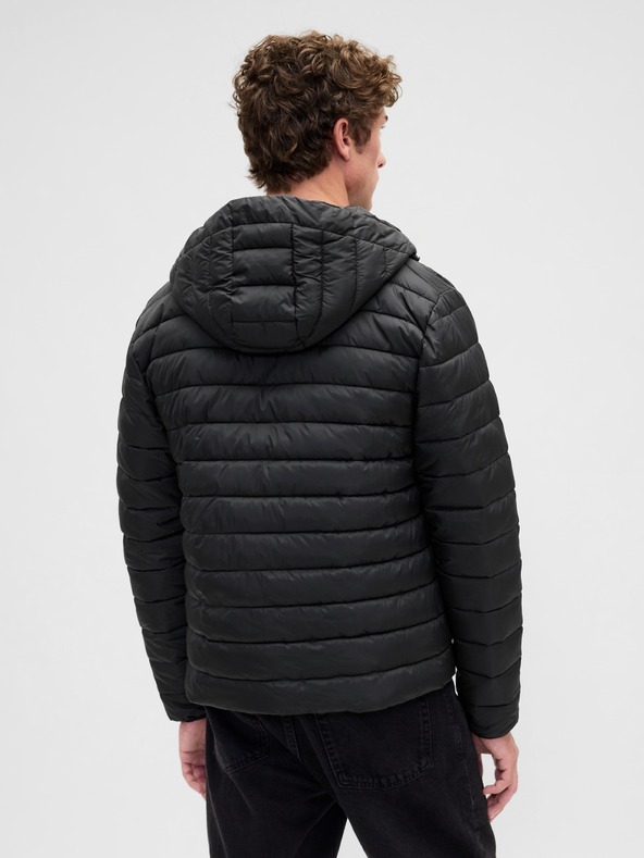 GAP Подплатено водоустойчиво яке GAP