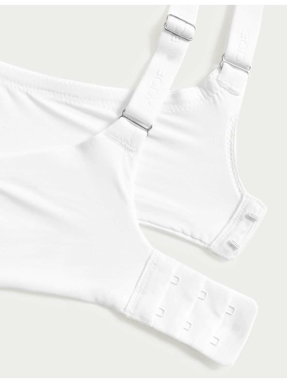 Marks & Spencer Сутиен с подплънки и пълни чашки, размер 4, с подплънки и пълни чашки, размер 4, с подплънки и пълни чашки. A-E Marks & Spencer бял