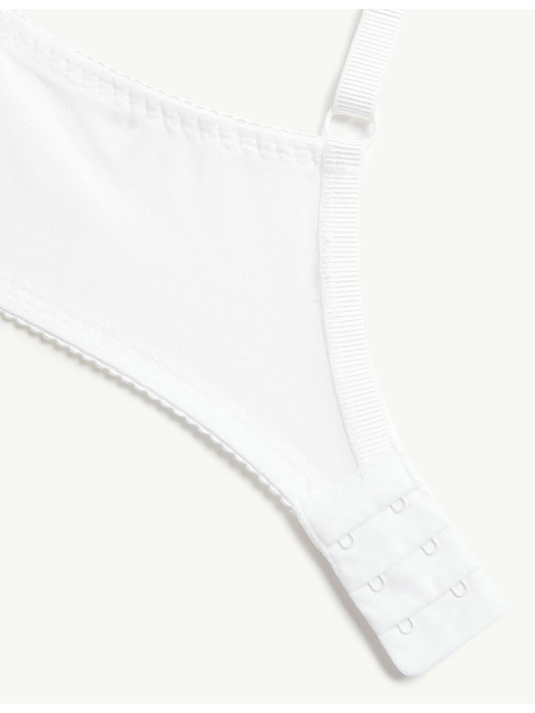 Marks & Spencer Сутиен с дантелено деколте, с подплънки и пълни чашки, размер 4,5 мм, с пълни чашки. A-E Marks & Spencer бял