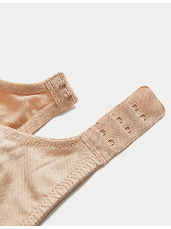 Marks & Spencer Комплект от 3 обикновени сутиена с пълни чашки и подплънки, размер 4, размер 4, с подплънки. A-E Marks & Spencer бежов