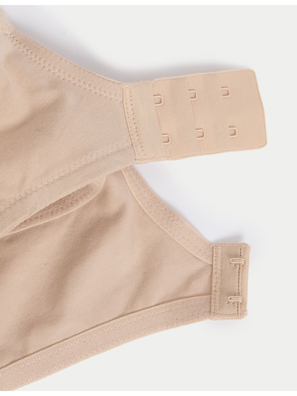 Marks & Spencer Комплект от три дамски сутиена "push-up" в бежово, бяло и черно с подплънки Marks & Spencer