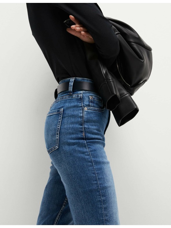 Marks & Spencer Сини дамски дънки с изрязани крачоли Marks & Spencer