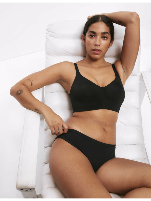 Marks & Spencer Високо абсорбиращи менструални бикини бикини, 3 броя Marks & Spencer черно