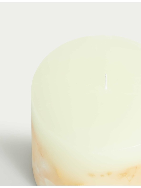 Marks & Spencer Ароматна свещ "Морски мидички" Marks & Spencer многоцветна