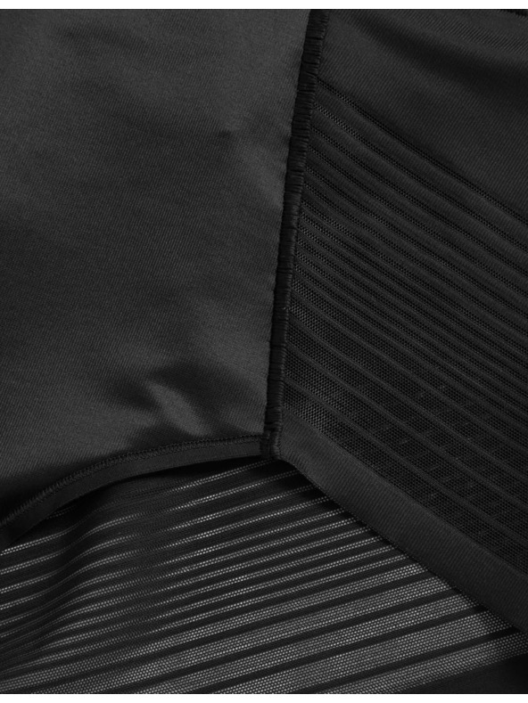 Marks & Spencer Черни дамски стягащи слипове Body Define™ на Marks & Spencer