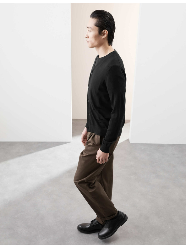 Marks & Spencer Жилетка с V-образно деколте от мериносова вълна Marks & Spencer черна