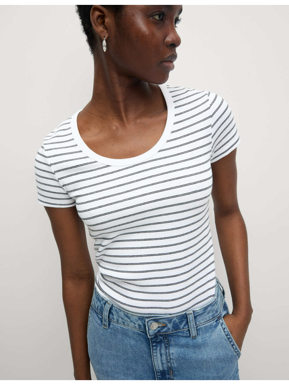 Marks & Spencer Раирана тениска с овален деколте, с висок дял памук Marks & Spencer бяла