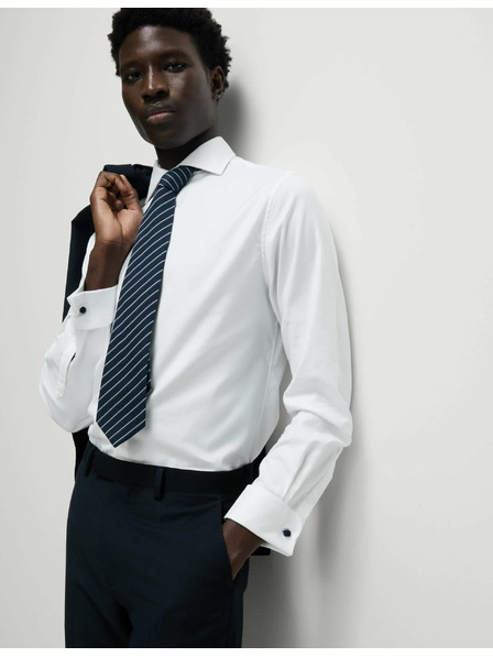 Marks & Spencer Леко вталена риза от луксозен памук с двойни маншети Marks & Spencer бяло