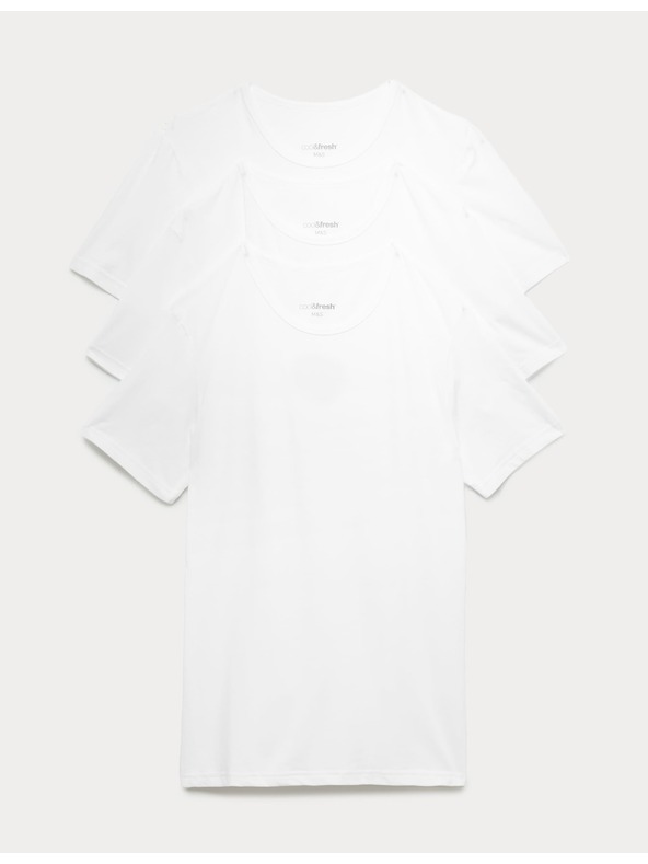 Marks & Spencer Комплект от три мъжки основни тениски в бяло с технология Marks & Spencer Cool & Fresh™