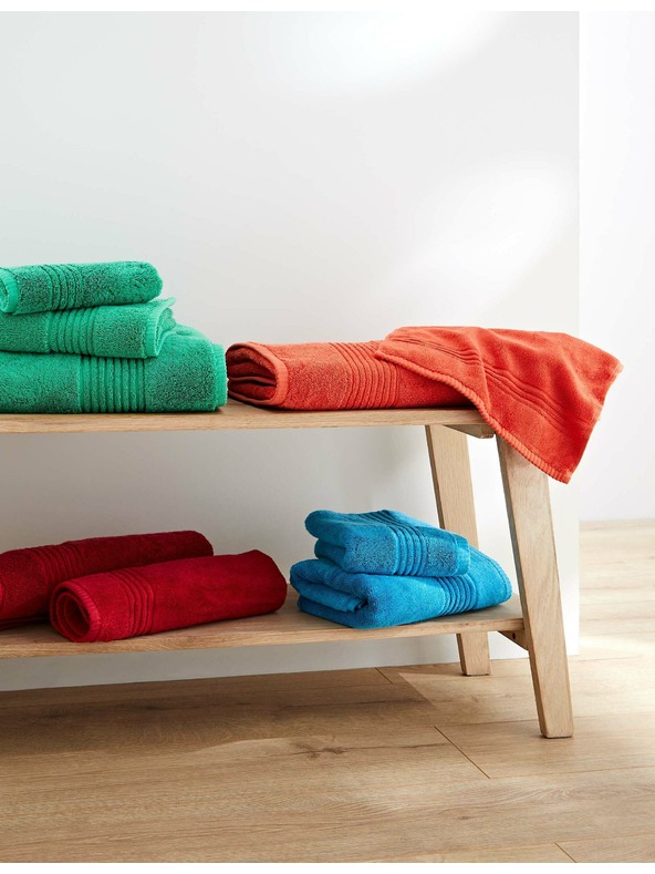 Marks & Spencer Луксозна хавлия от египетски памук Marks & Spencer червена