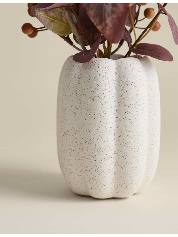 Marks & Spencer Изкуствена есенна аранжировка в керамична саксия Marks & Spencer бяла