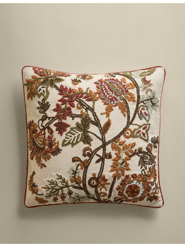 Marks & Spencer Възглавница от чиста памучна материя с цветна бродерия Marks & Spencer екрю