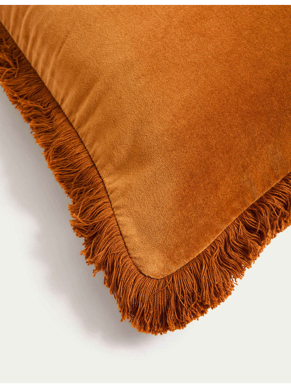 Marks & Spencer Кадифена възглавница с ресни, от чист памук Marks & Spencer жълта