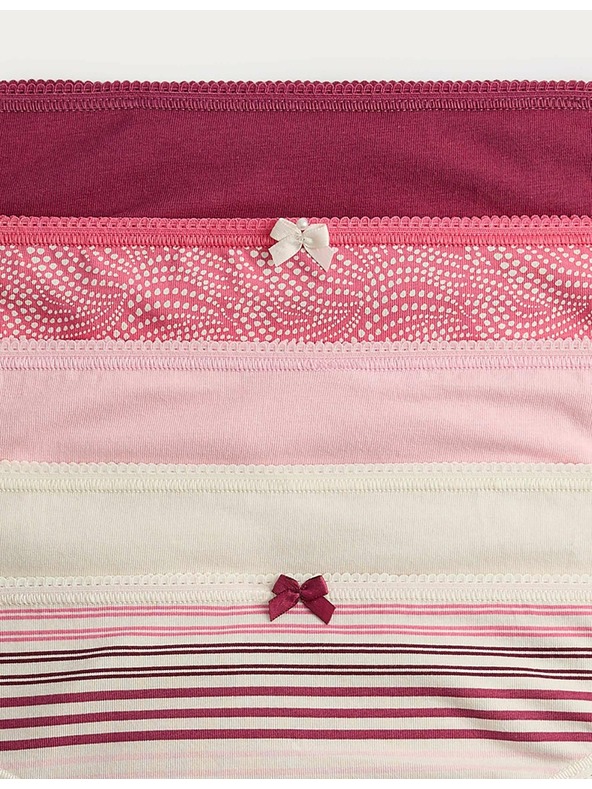 Marks & Spencer Дантелени бикини от памук Lycra™ с щампа, 5 бр. Marks & Spencer розов