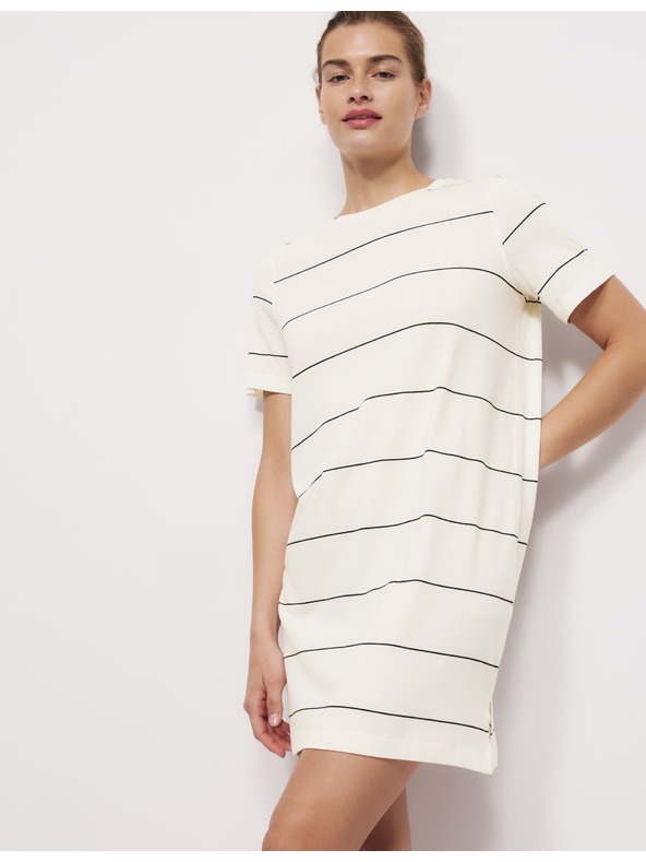 Marks & Spencer Раирана нощница с технология Cool Comfort™ Marks & Spencer кремава